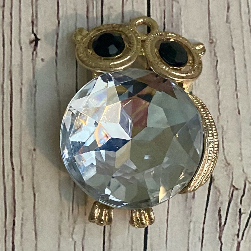 Vintage Gold Tone Owl Pendant with Large Faceted Crystal & Black Eyes